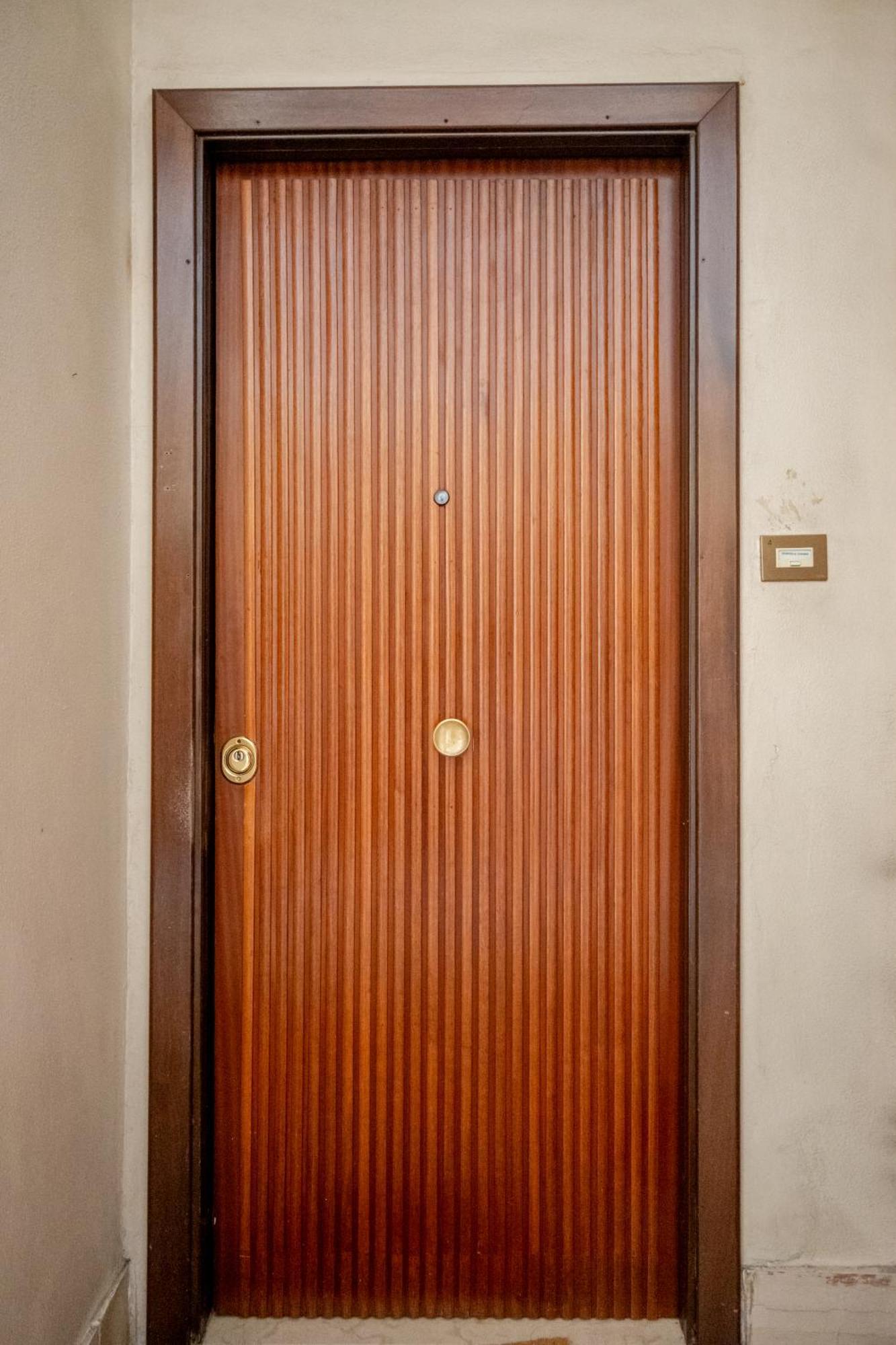 Cerroni'S Corner Apartment โรม ภายนอก รูปภาพ